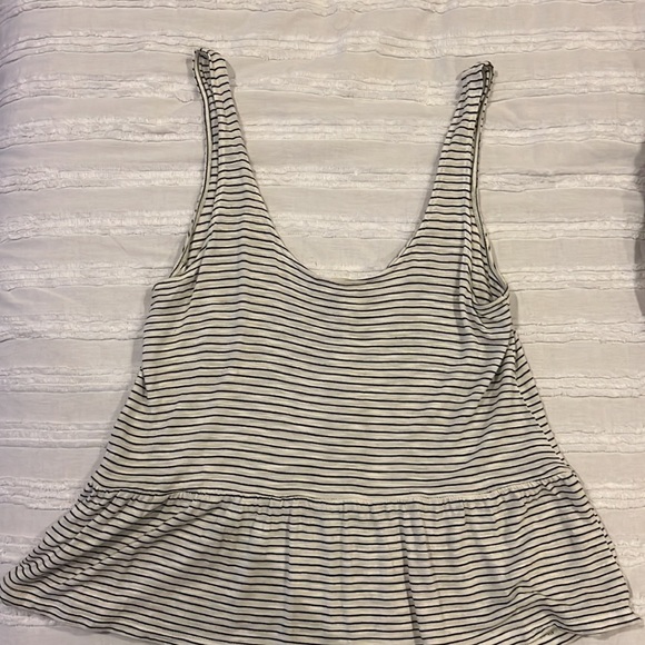 Aeropostale Black and White Striped Flowy Tank - Picture 2 of 3